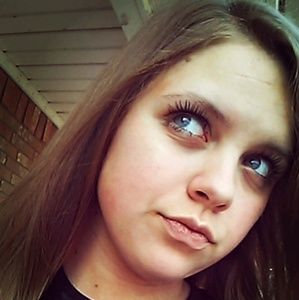 Meet your Posher, Ana